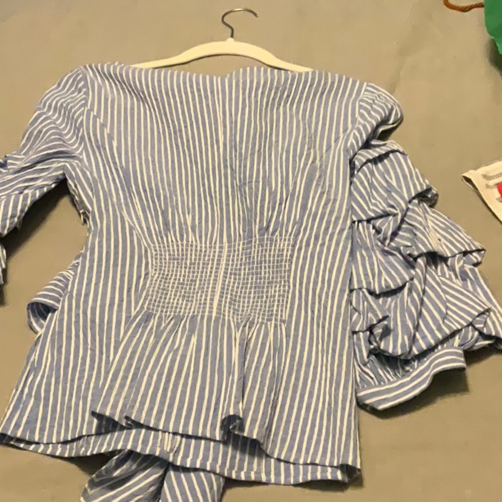 WHBM Blue Striped Women's Top - Picture 7 of 8